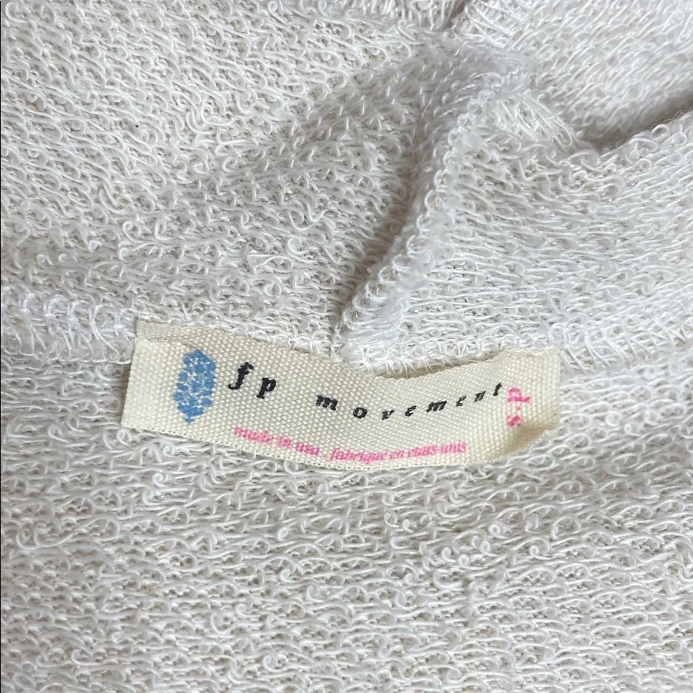 Free People Movement | Women’s “Dynamite” Cropped Hoodie Size Small NWOT